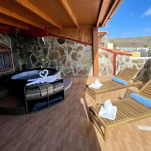 Chabela's Seaview Penthouse & , Lajita Spanien